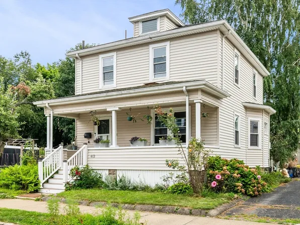 43 Archer St, Lynn, MA 01902