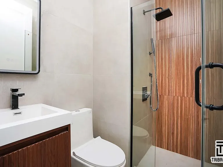 86 Manhattan Ave #3C — Photo 10