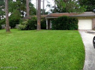 285 Pearwood Cir N, Middleburg, FL 32068