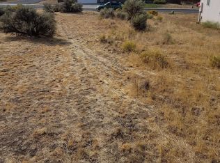 0 SE Cross Ln, Madras, OR 97741