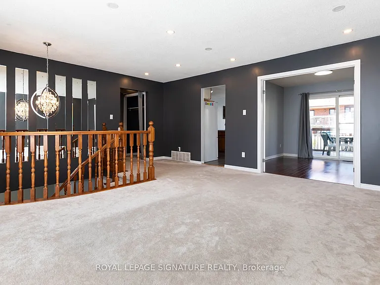 34 Kingswood Dr E — Photo 6
