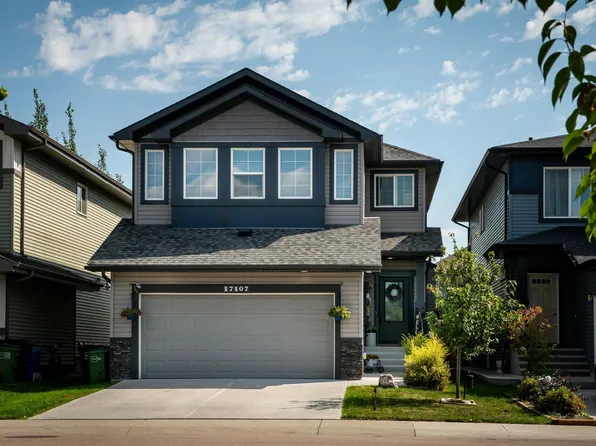 17107 81st St NW, Edmonton, AB T5Z 0E1