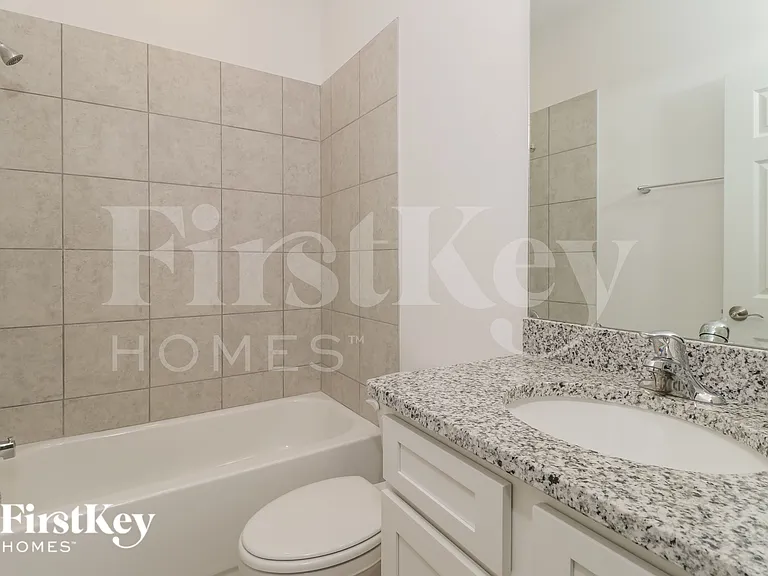 596 Crown Rose Dr — Photo 13