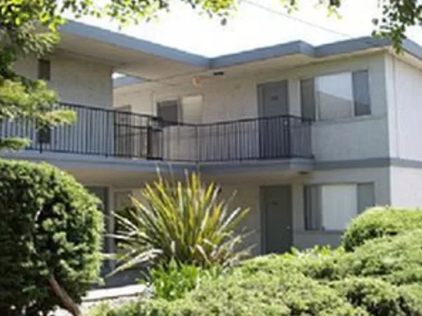 Sandpiper Apartments