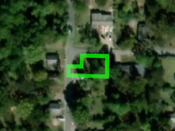 411 Carl St, Morrilton, AR 72110