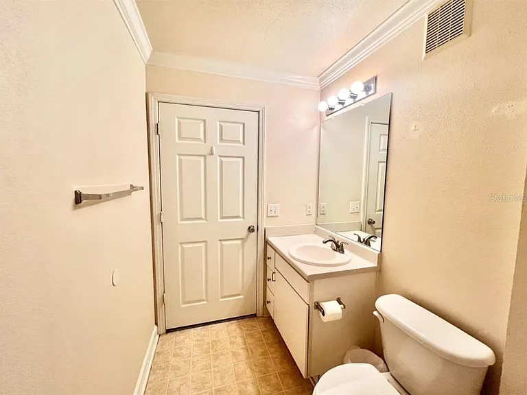 18469 Bridle Club Dr #3 — Photo 68