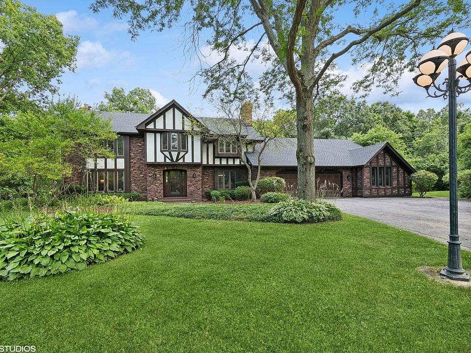 1st image of 4655 Celano Dr