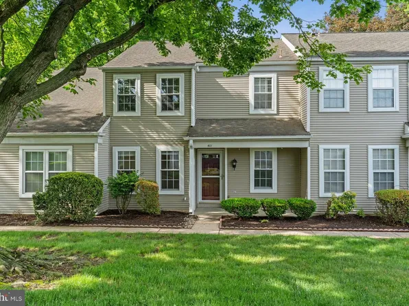 411 Barrington Ct, Palmyra, PA 17078