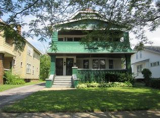 3589 Chelton Rd #3587, Cleveland, OH 44120