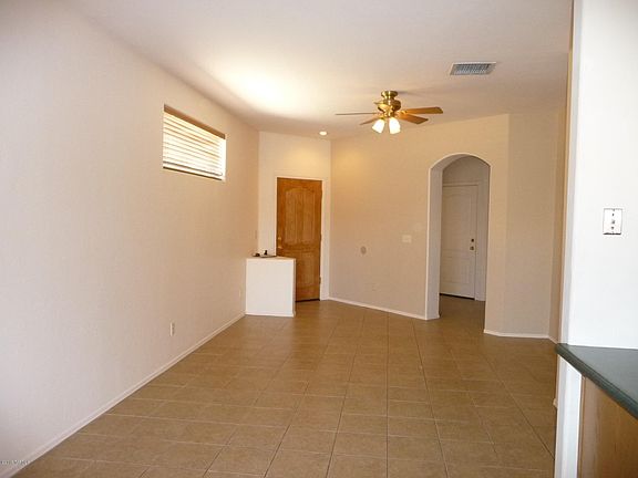 3rd image of 1818 W Waterleaf Dr