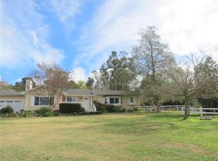 1377 Willow Glen Rd, Fallbrook, CA 92028