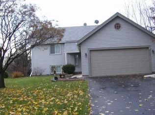 9768 Magnolia St NW, Coon Rapids, MN 55433