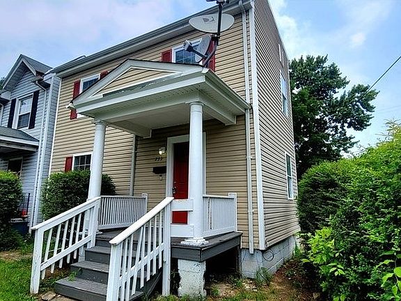 3rd image of 732 E Gladstone Ave