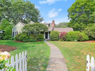 27 Grumman Ave, Norwalk, CT 06851