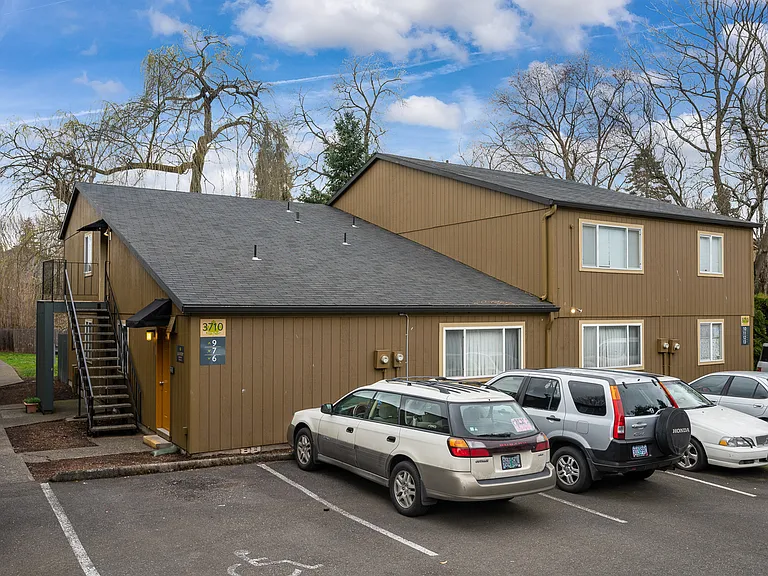 Shady Glen Apartments — Photo 8