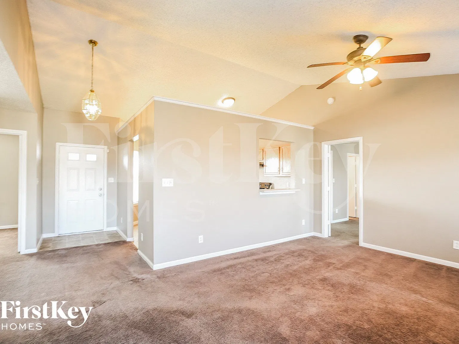 3 bed, 2.0 bath, 1126 sqft, $1,830 — Photo 3