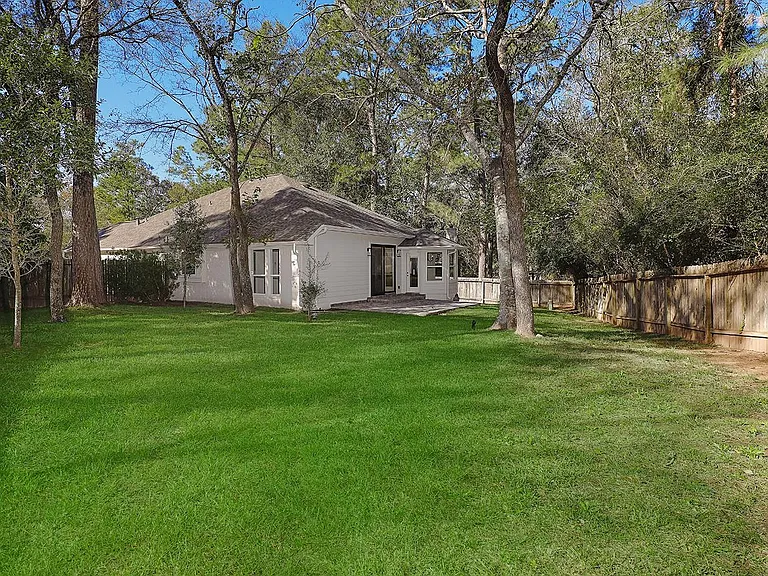 310 Leafsage Ct — Photo 31