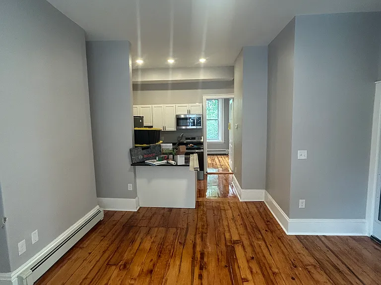 31 Newton St #1A — Photo 7