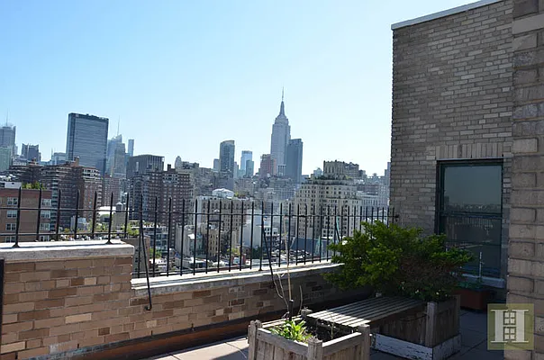 Sold by Halstead Real Estate | media 8