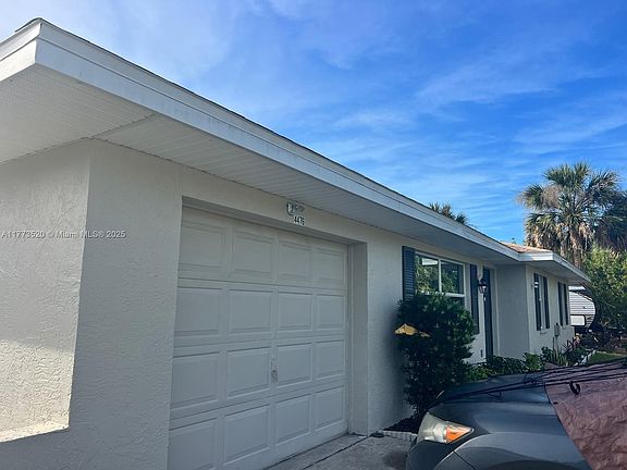 3rd image of 4476 Larkspur Ct