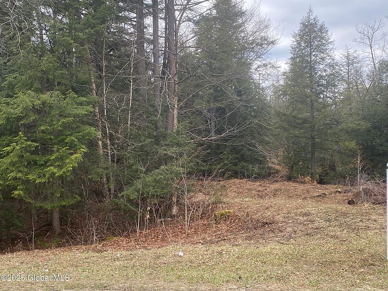 2nd image of L13 County Highway 137