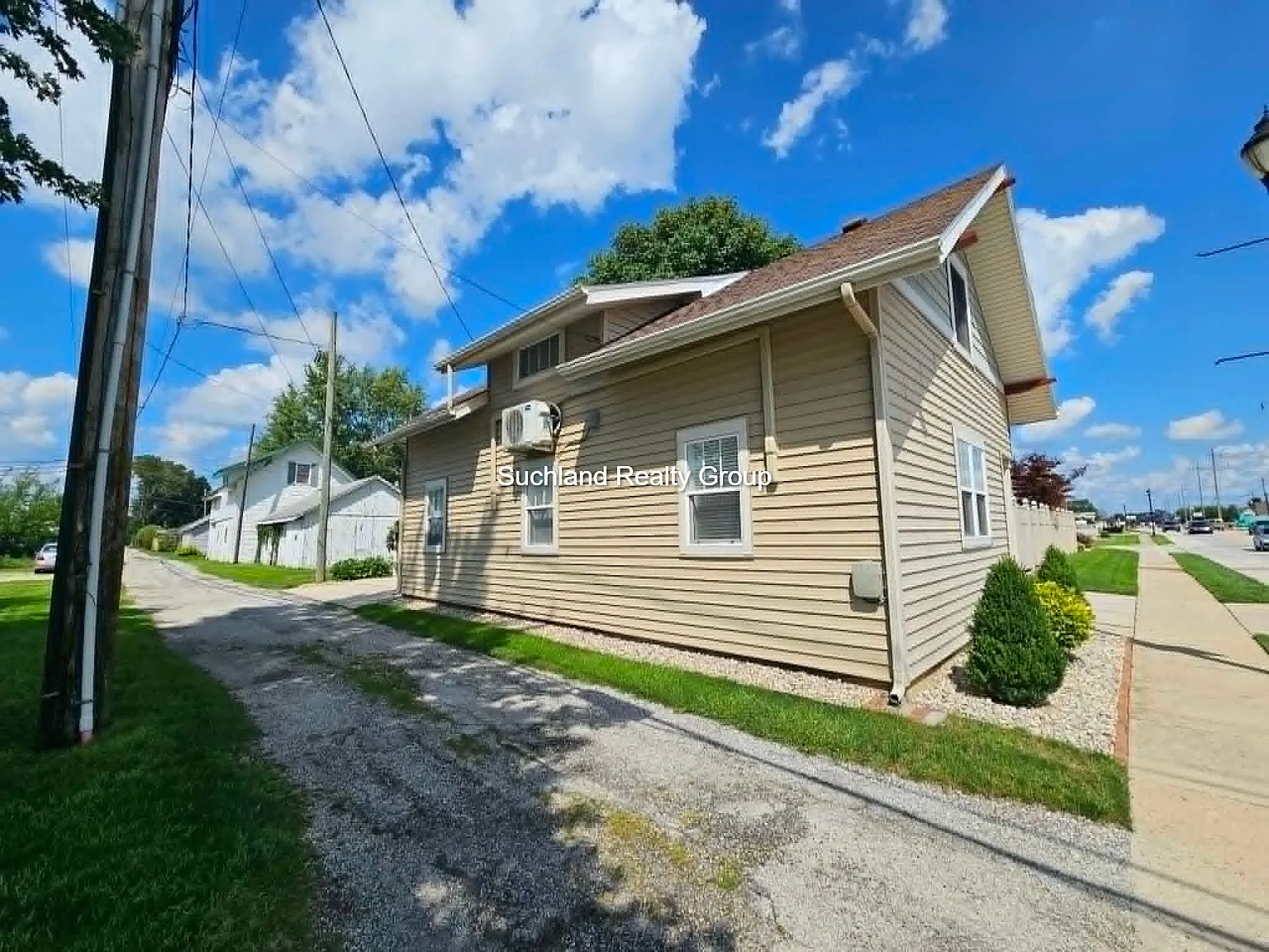 1 bed, $650 — Photo 2