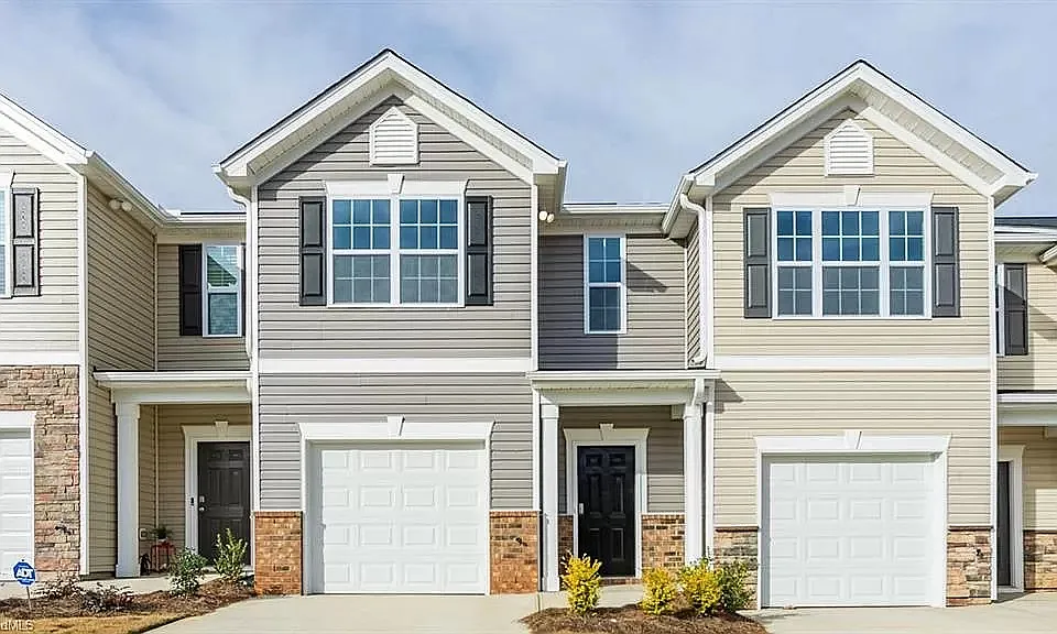 1185 Evelynnview Ln