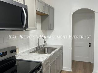 53 Wood St UNIT 1, Lewiston, ME 04240