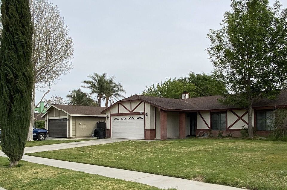 1st image of 17327 Ceres Dr