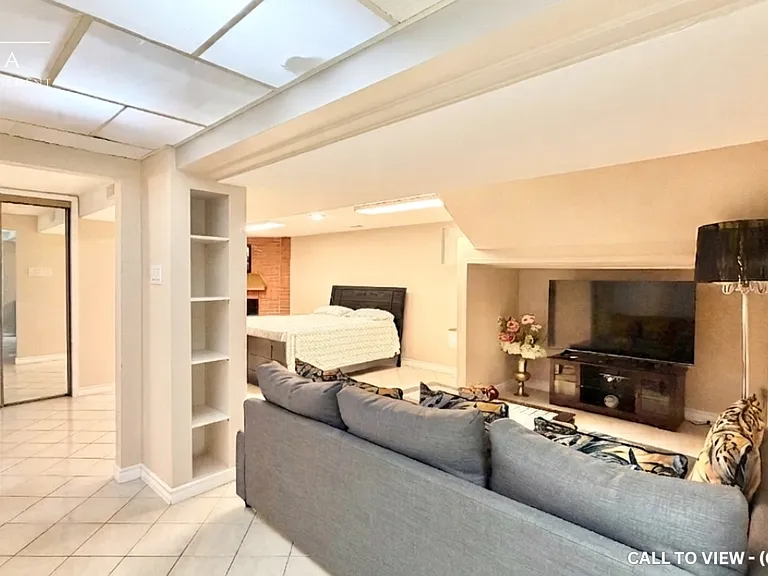 3 Norwich Pl #2 — Photo 2
