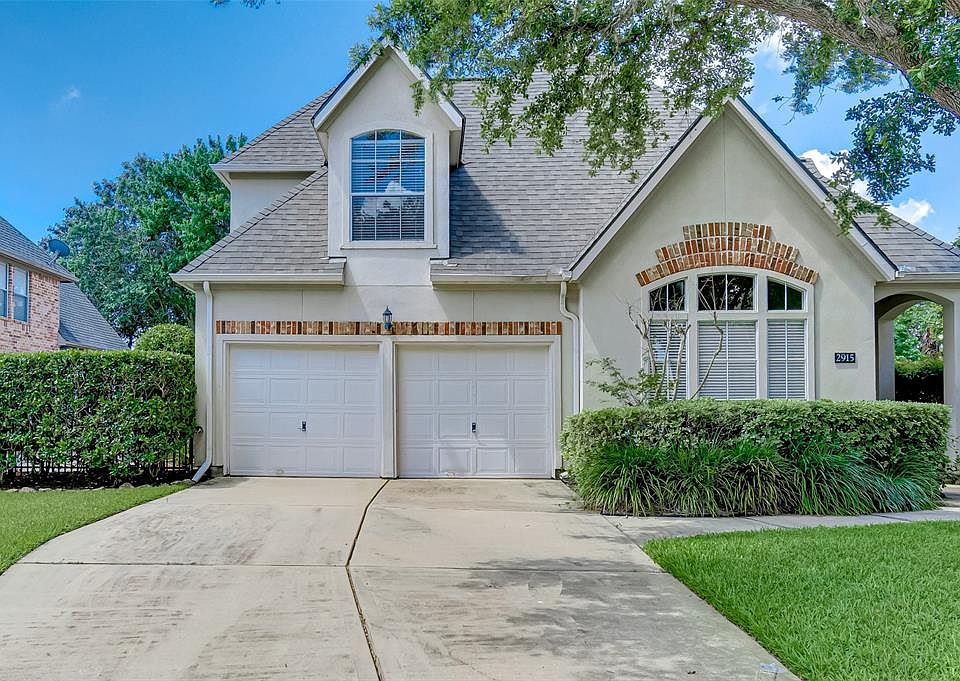 1st image of 2915 Monet Dr