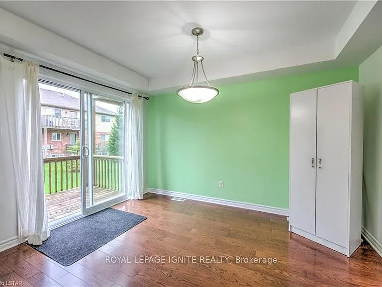 3320 Meadowgate Blvd #240 — Photo 18