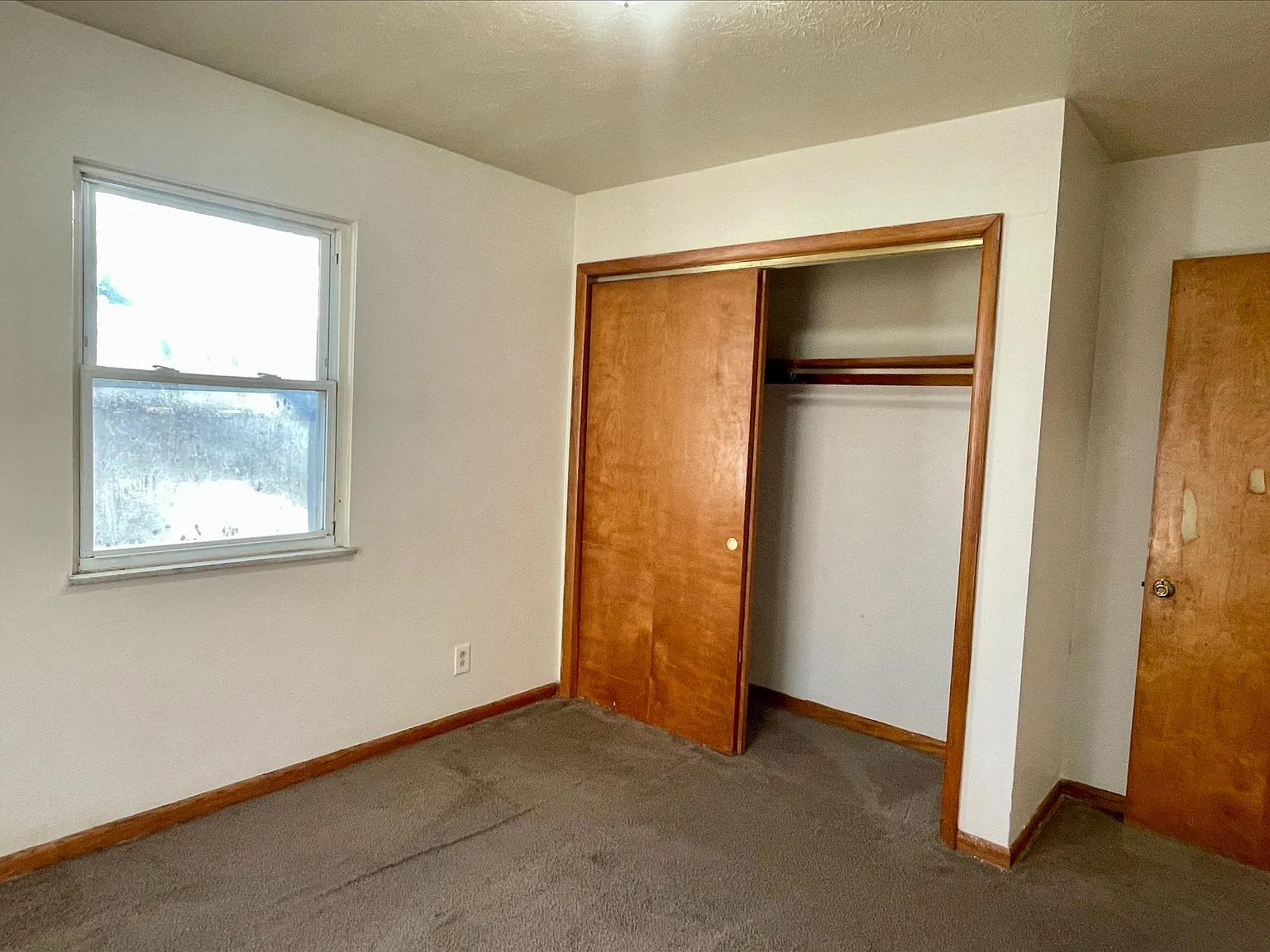 2 bed, 624 sqft, $845 — Photo 2