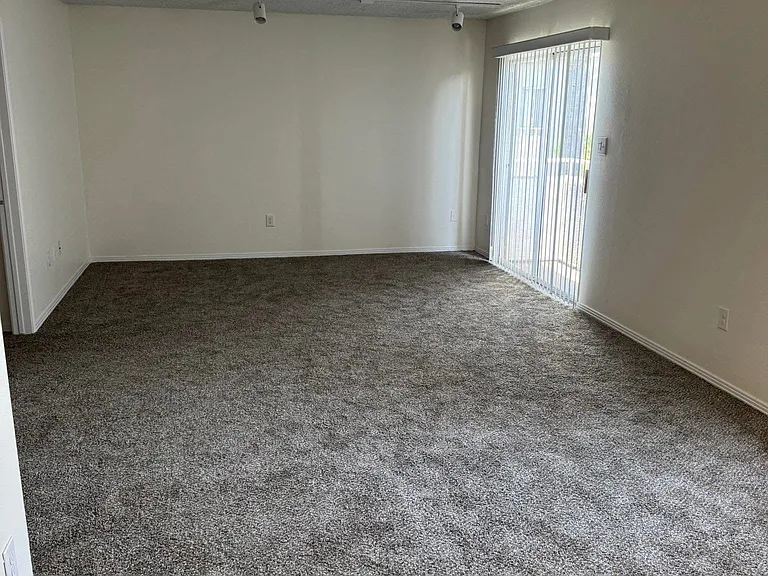 9537 Laurel Canyon Blvd #105 — Photo 8