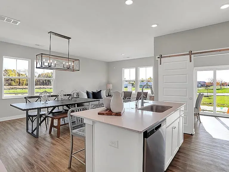 15243 Farrington Way — Photo 31