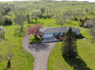 3727 117th Ave SE, Valley City, ND 58072