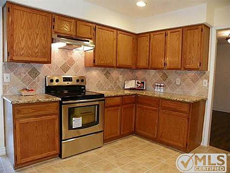 1st image of 3114 Fairwood Dr