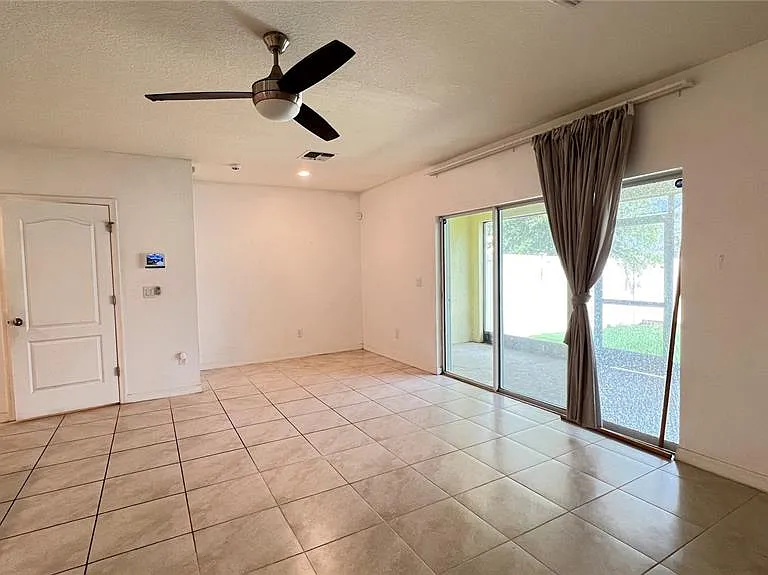 9017 Alba Ln — Photo 17