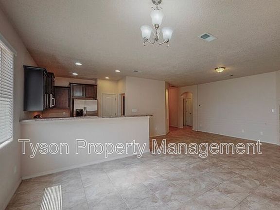 3rd image of 6557 Cliff Dwellers Rd NW