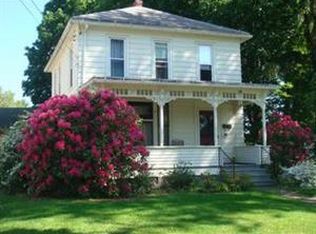18 Washington Ave, Fredonia, NY 14063
