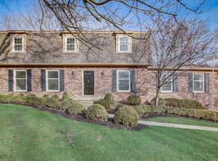 1634 Towe String Rd, Indianapolis, IN 46217