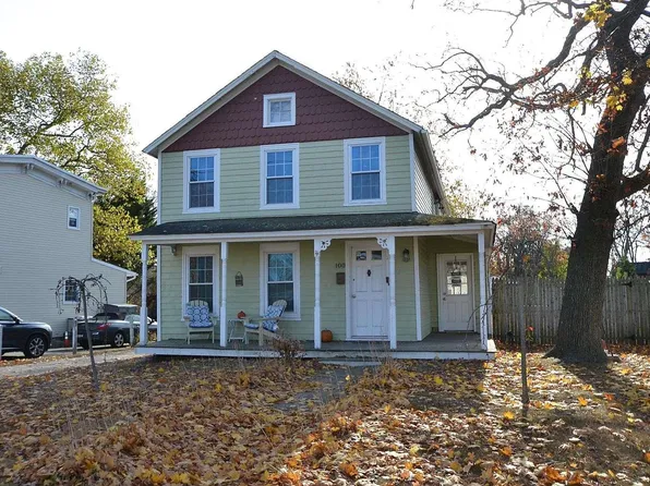 100 Oak Street, Patchogue, NY 11772