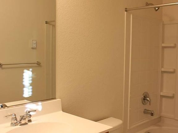 4th image of 6751 S Mariposa Ln