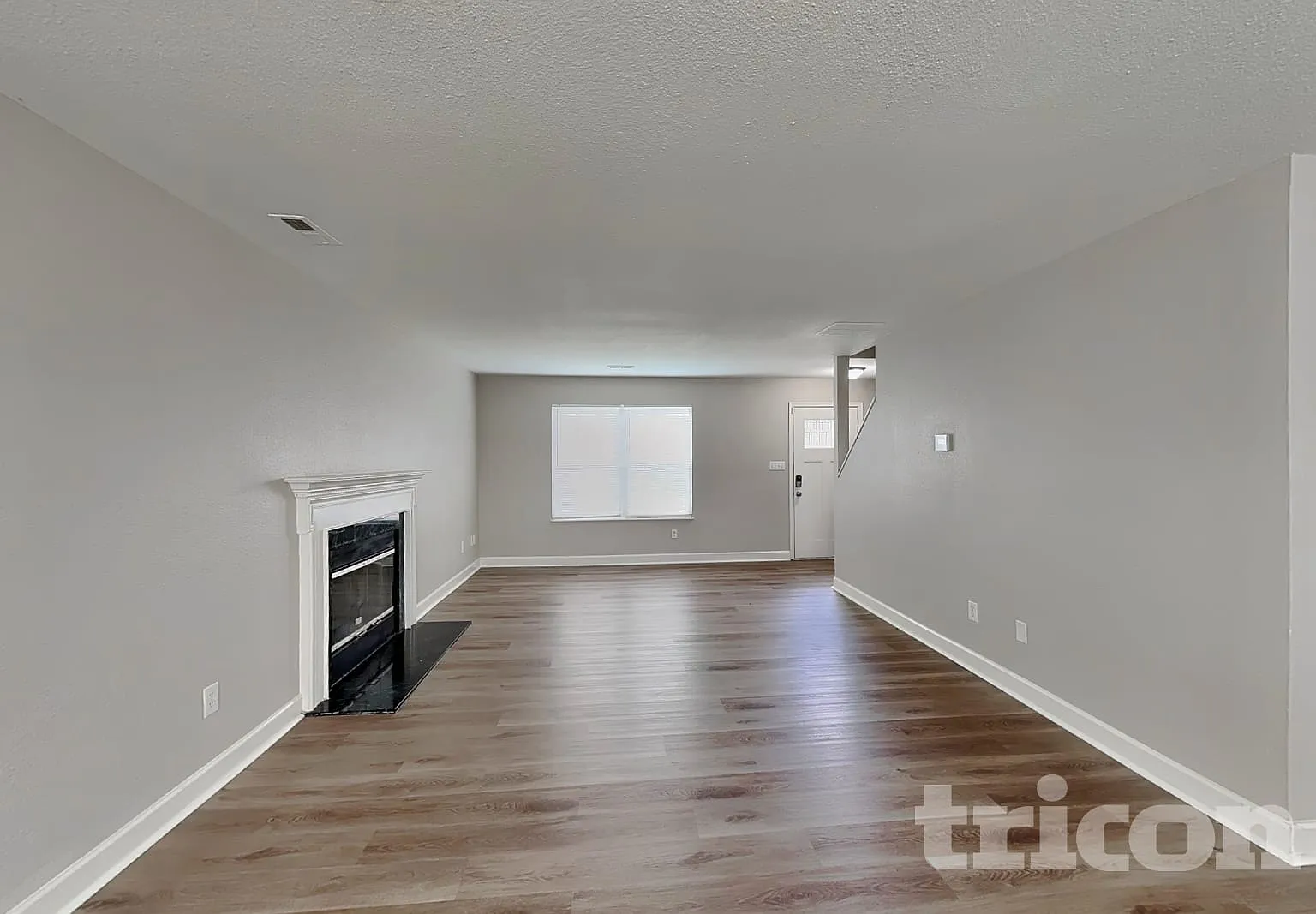 11157 Fall Drive Indianapolis IN — Photo 2