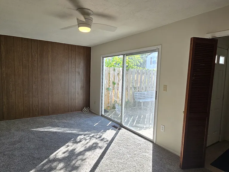 70 Rittenhouse Dr — Photo 5