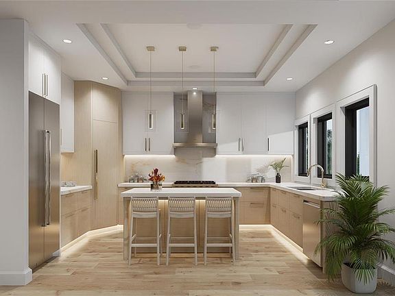 4th image of 770 182ND AVENUE E