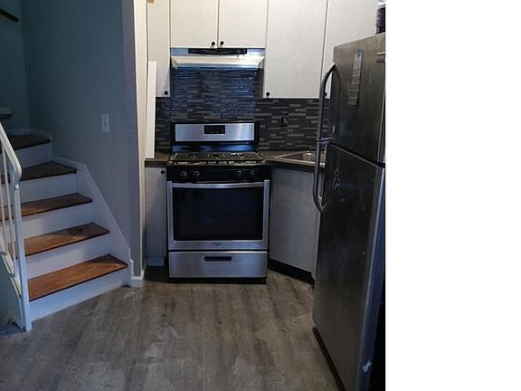 2nd image of 37 Wandel Ave Floor 1