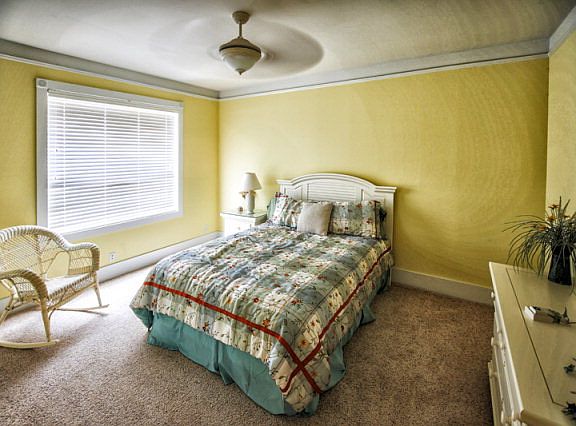 5th image of 154 Shady Brooke Unit 100