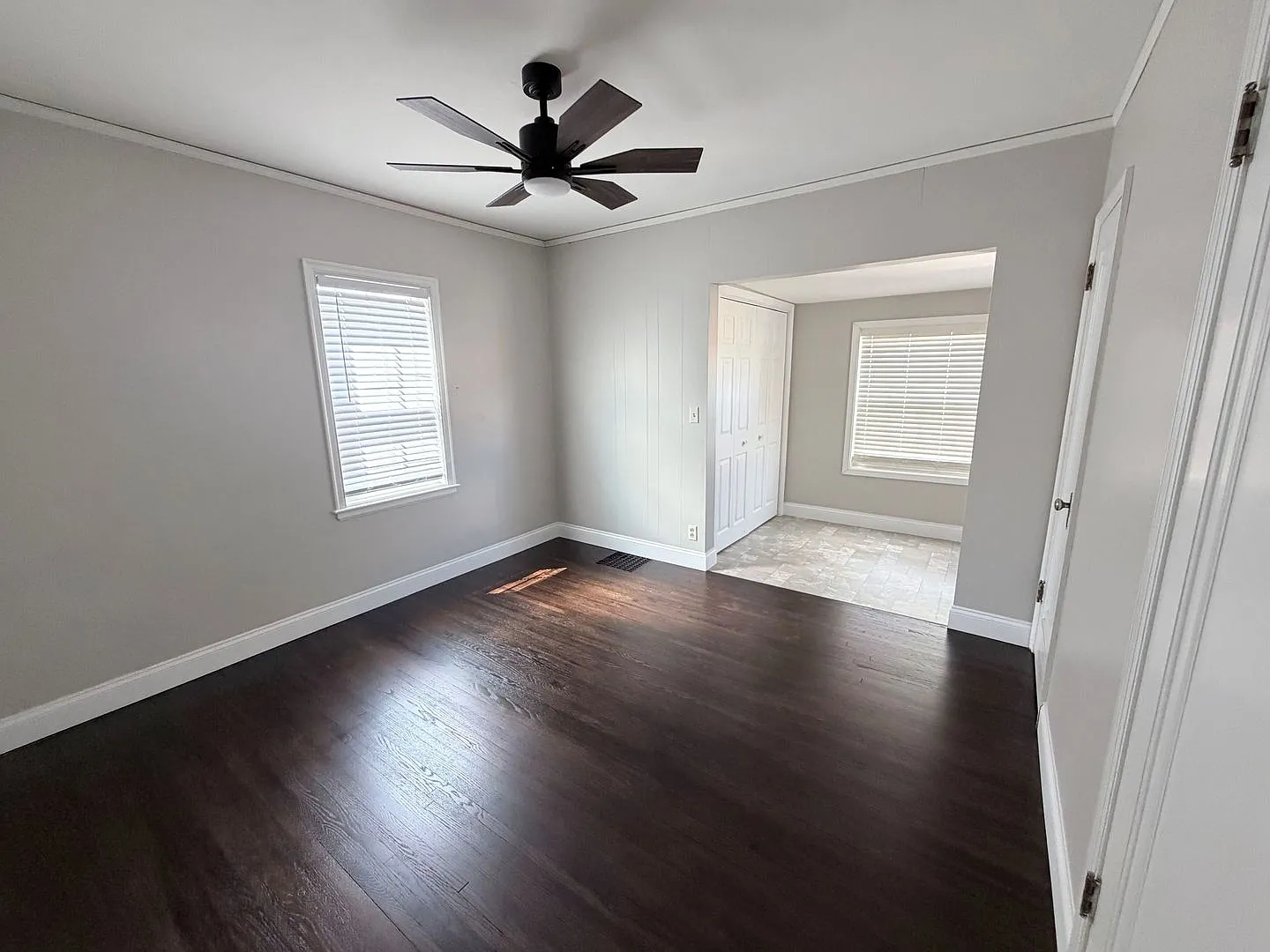 Newly Renovated 2 Bedroom House 1 bath House in Faribault! — Photo 2