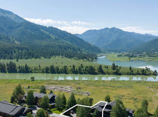 30 Blue Wing Ln #A, Alpine, WY 83128